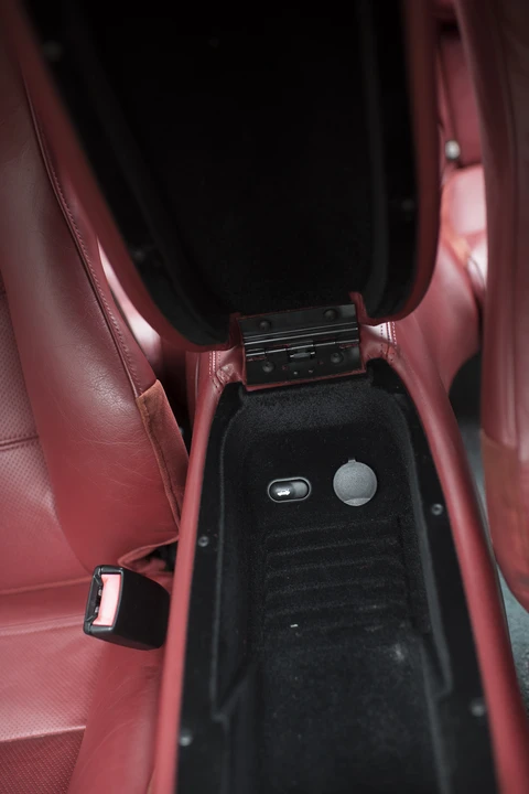 2003 Aston Martin DB7 Vantage - Image 26 of 31