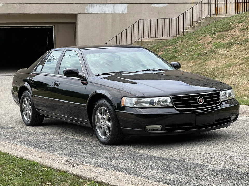 2003 Cadillac Seville - Image 15 of 31