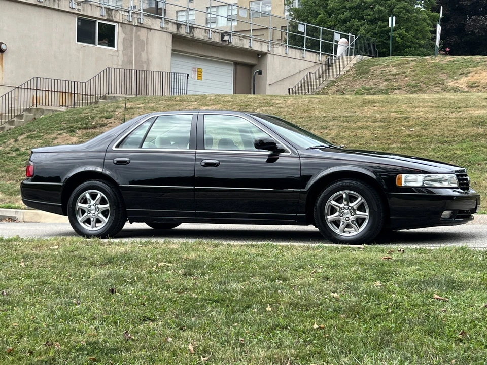 2003 Cadillac Seville - Image 17 of 31