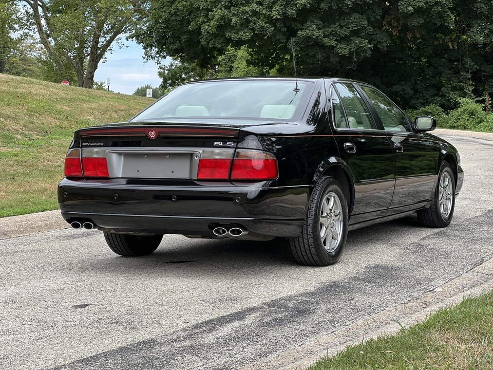 2003 Cadillac Seville - Image 23 of 31