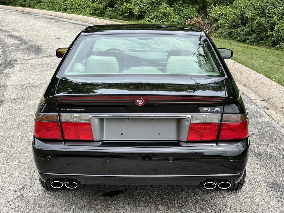 2003 Cadillac Seville - Image 28 of 31