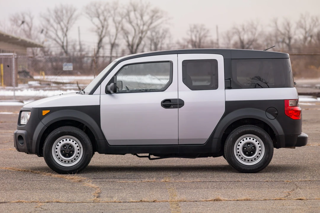 2003 Honda Element - Image 9 of 31
