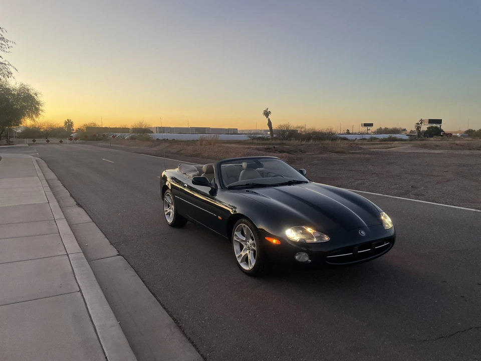 2003 Jaguar X100 XK8 - Image 17 of 31