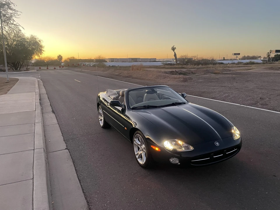2003 Jaguar X100 XK8 - Image 16 of 31