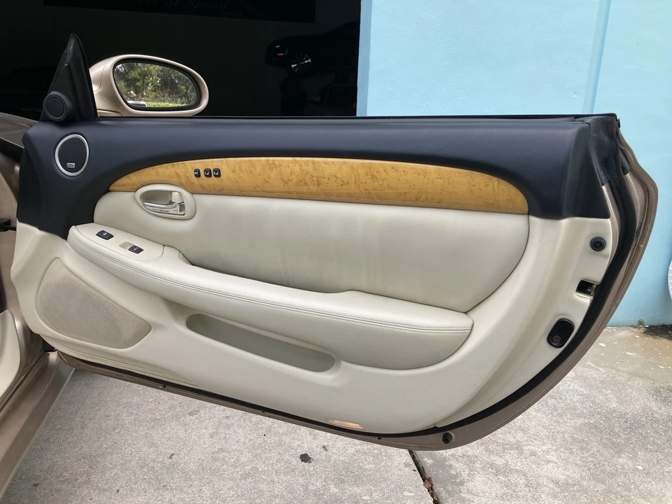 2003 Lexus SC430 - Image 24 of 31