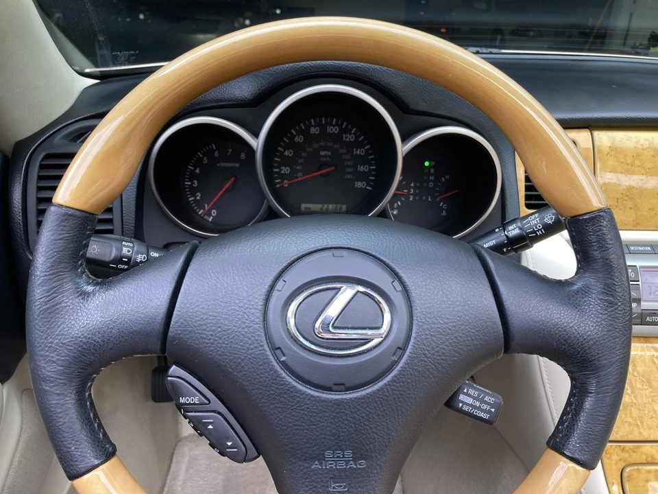 2003 Lexus SC430 - Image 27 of 31