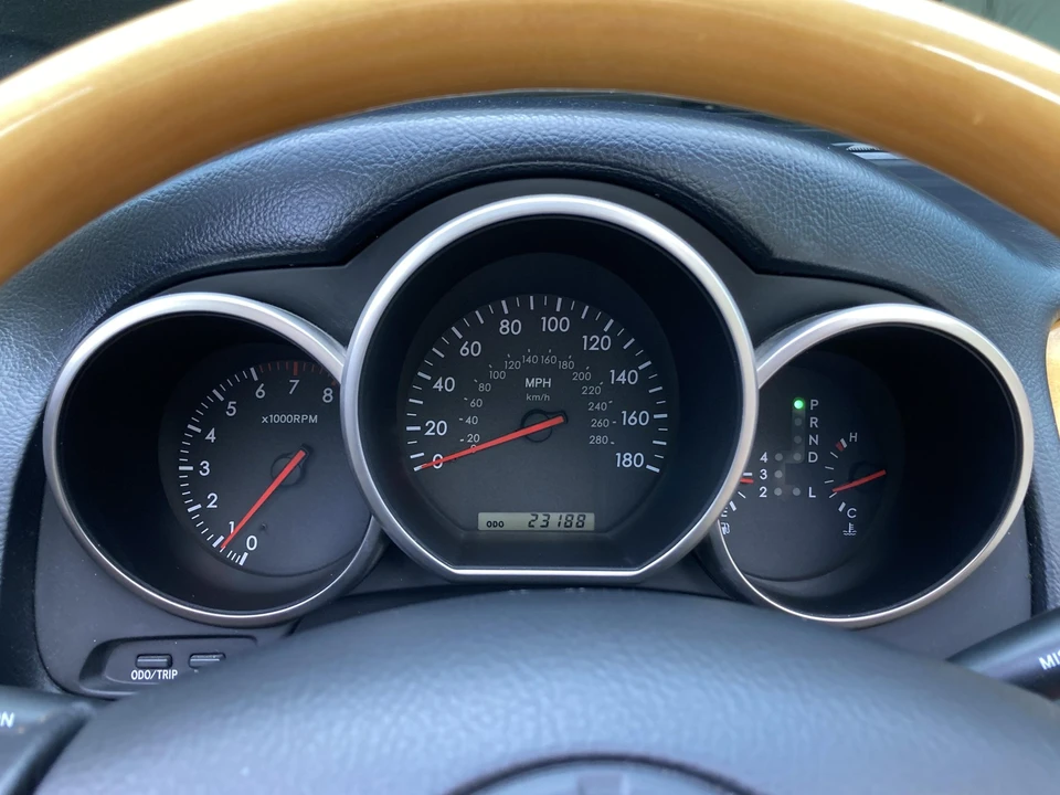 2003 Lexus SC430 - Image 28 of 31
