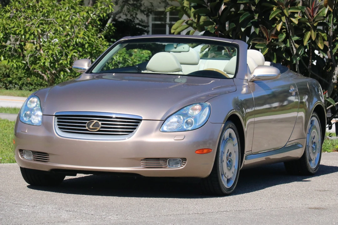 2003 Lexus SC430 - Image 2 of 31