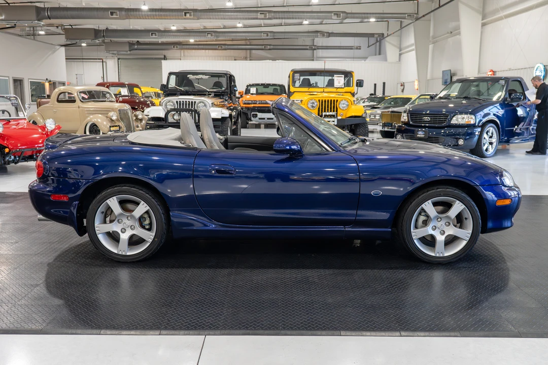 2003 Mazda NB MX-5 Miata - Image 6 of 31