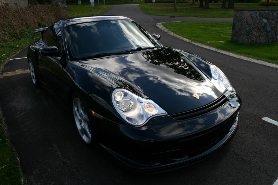 2003 Porsche 996 GT2 - Image 16 of 31