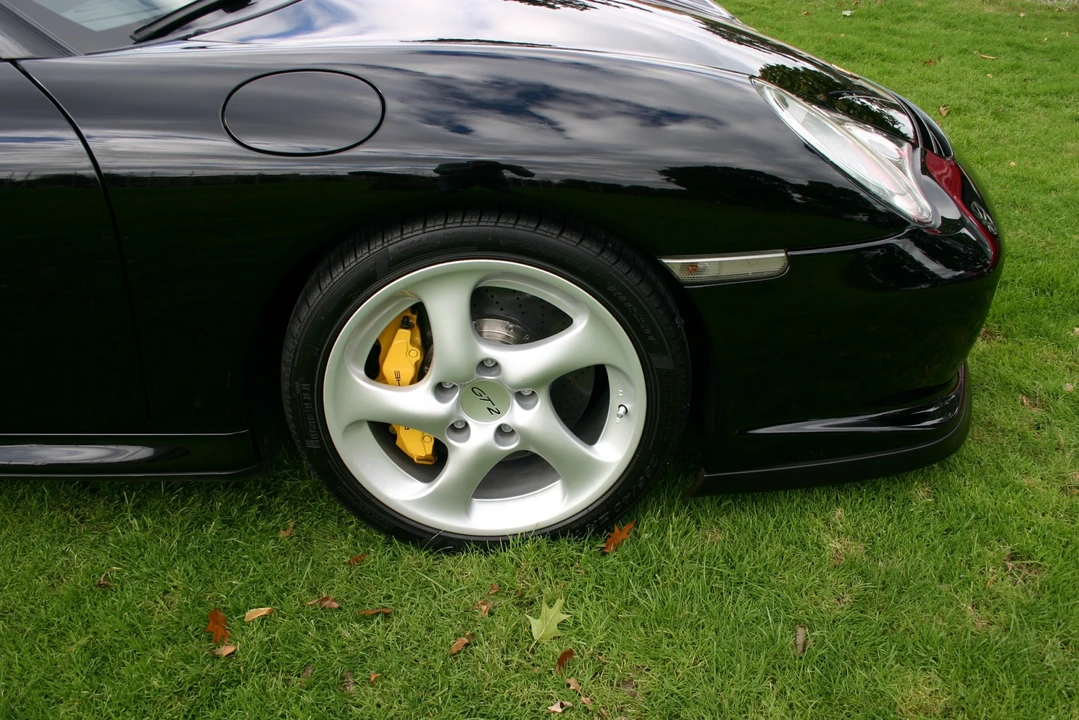 2003 Porsche 996 GT2 - Image 24 of 31