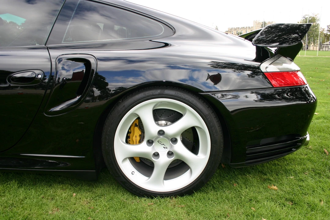 2003 Porsche 996 GT2 - Image 27 of 31