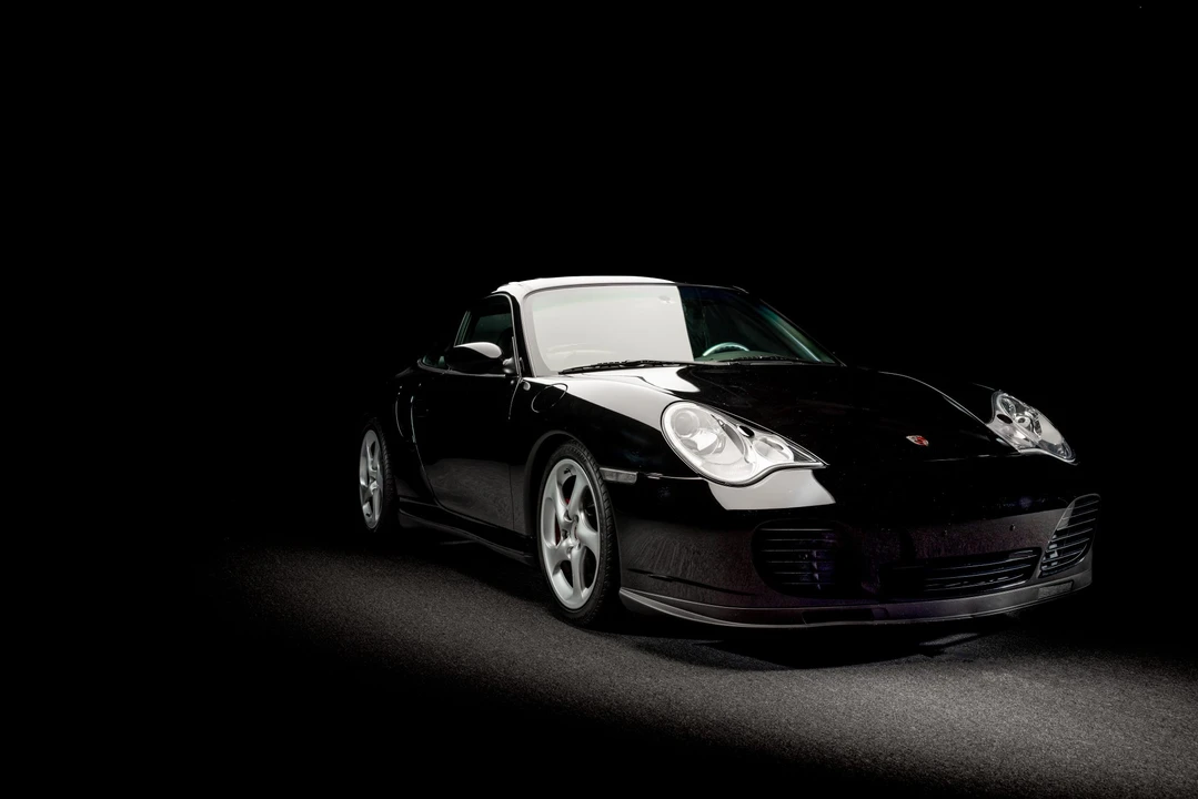 2003 Porsche 996 Turbo - Image 19 of 31