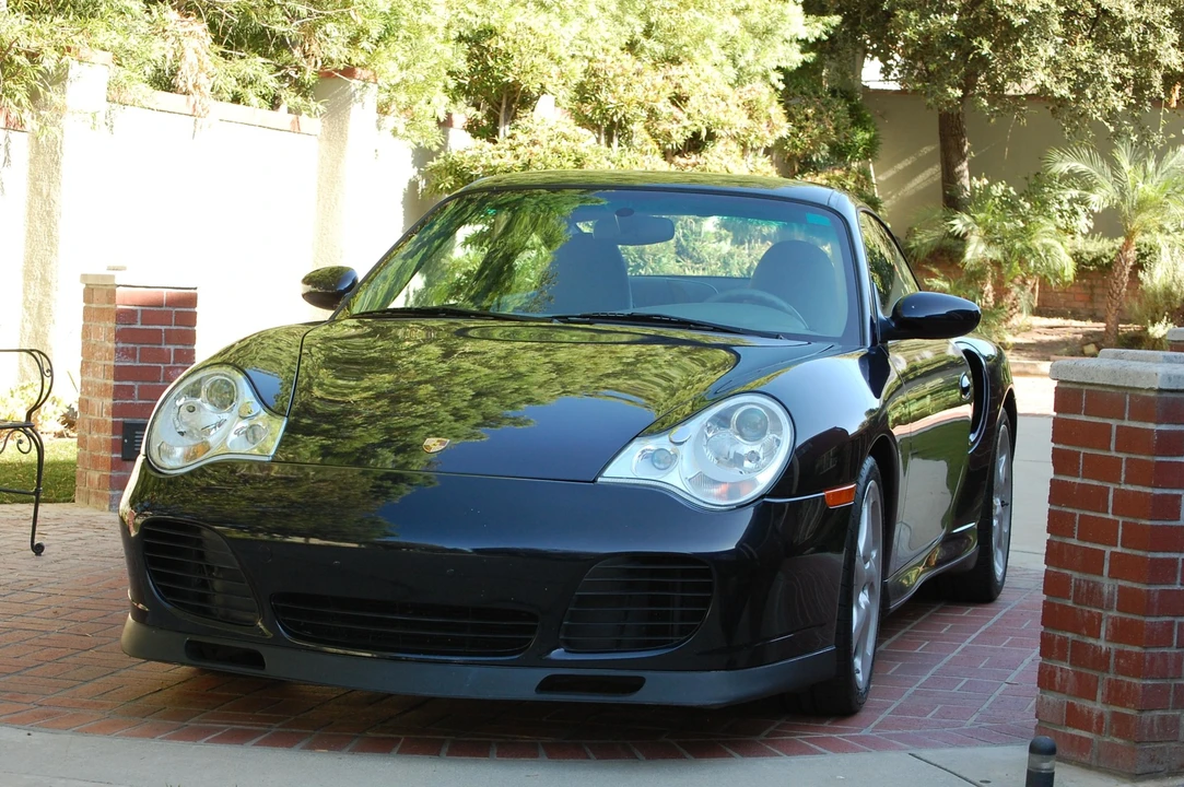 2003 Porsche 996 Turbo - Image 8 of 31