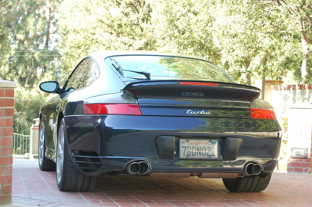 2003 Porsche 996 Turbo - Image 30 of 31