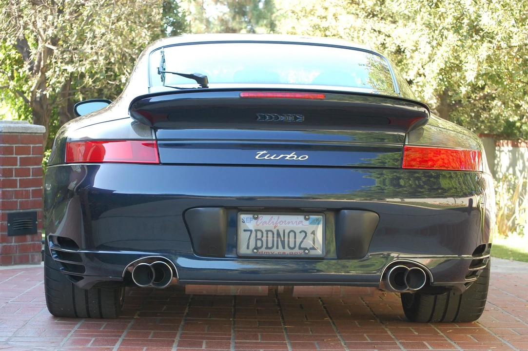2003 Porsche 996 Turbo - Image 28 of 31