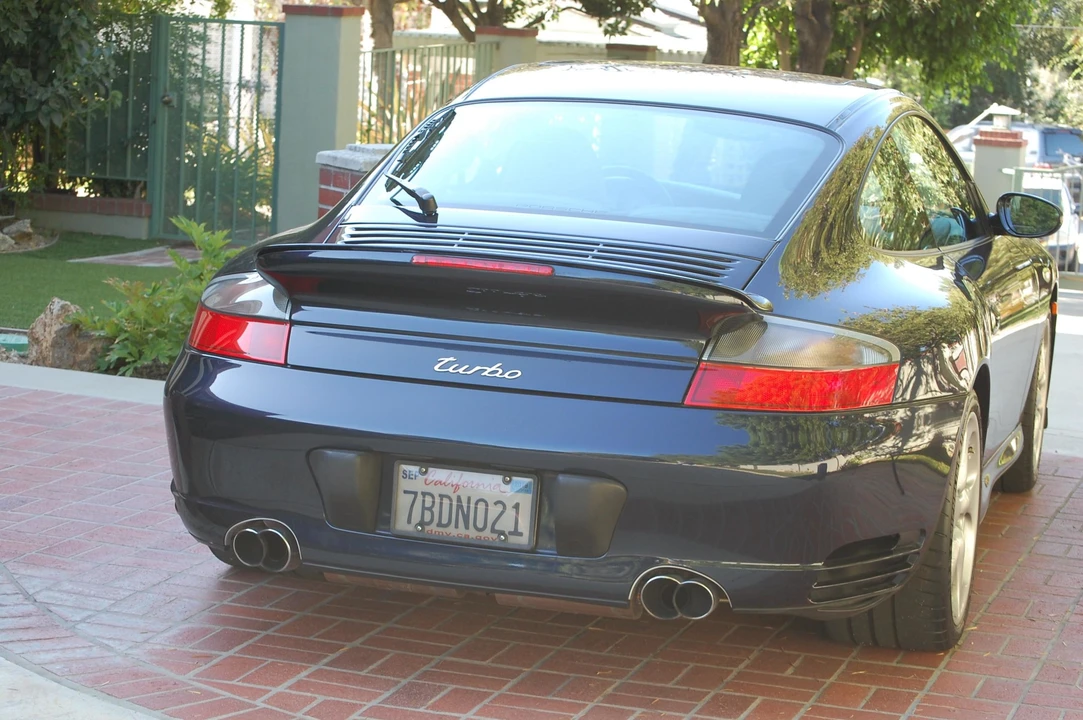 2003 Porsche 996 Turbo - Image 27 of 31