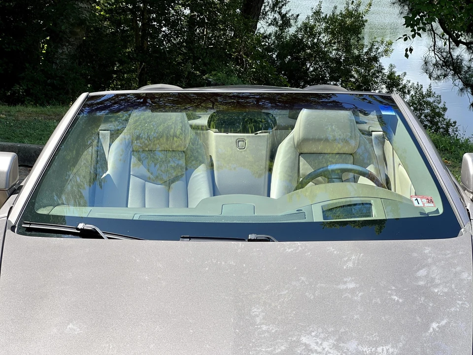 2004 Cadillac XLR - Image 20 of 31