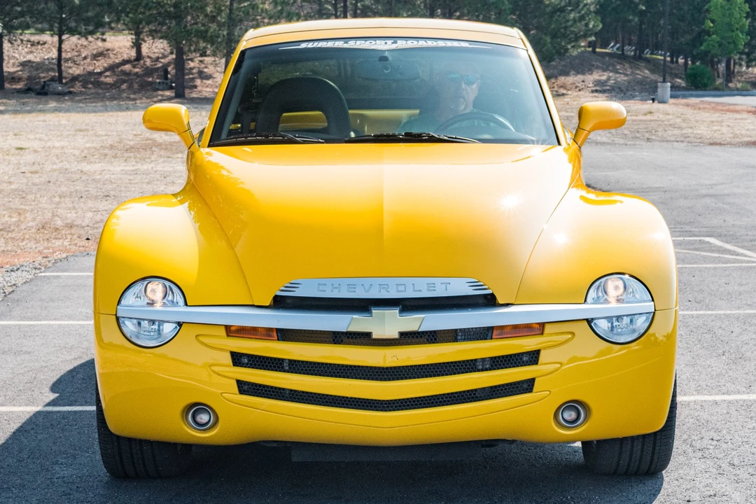 2004 Chevrolet SSR - Image 20 of 31