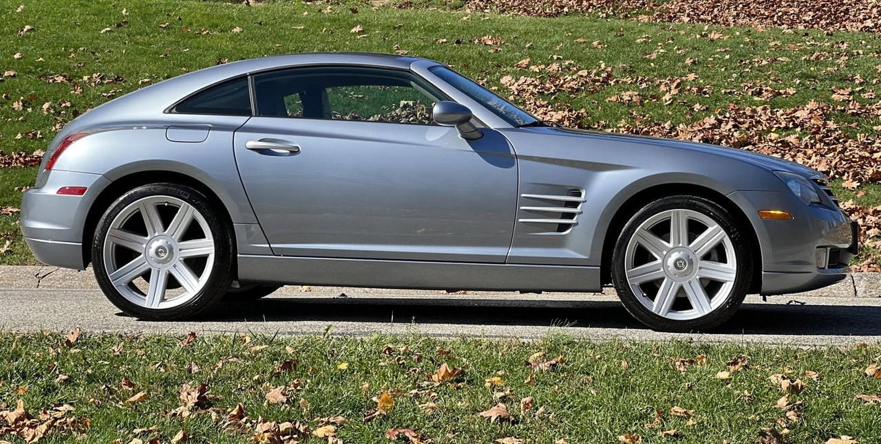2004 Chrysler Crossfire - Image 11 of 31