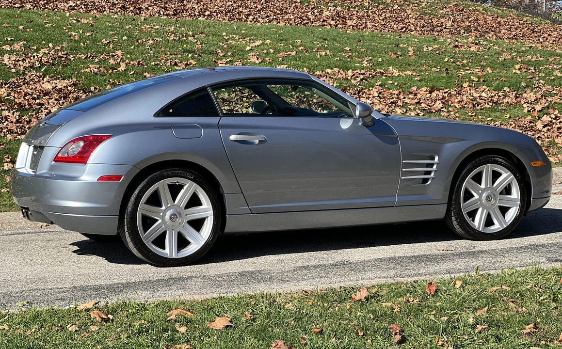 2004 Chrysler Crossfire - Image 12 of 31