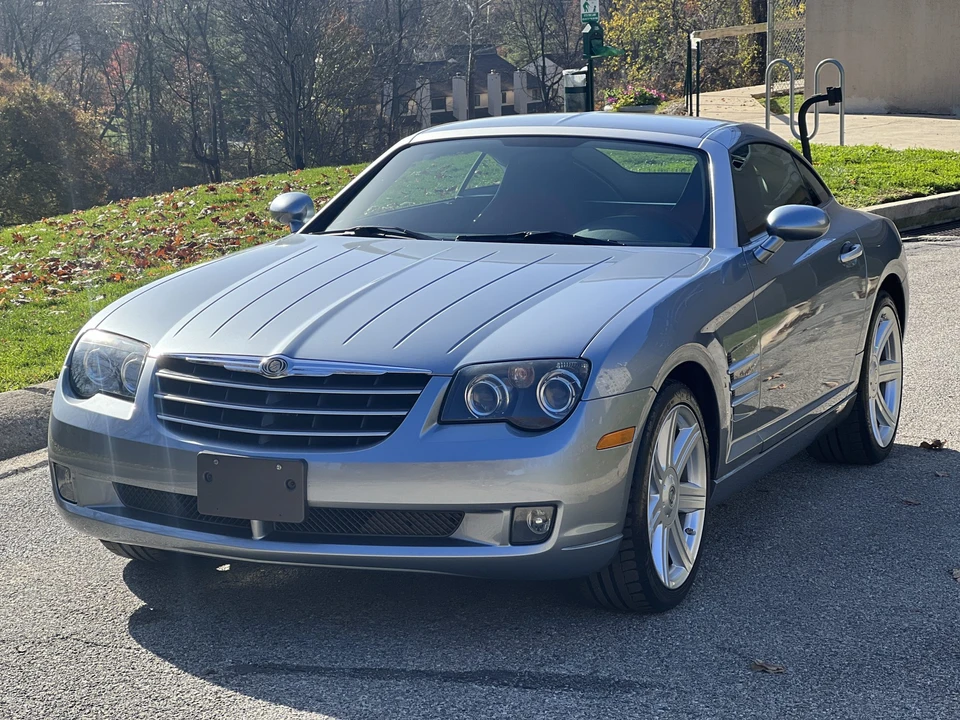 2004 Chrysler Crossfire - Image 4 of 31