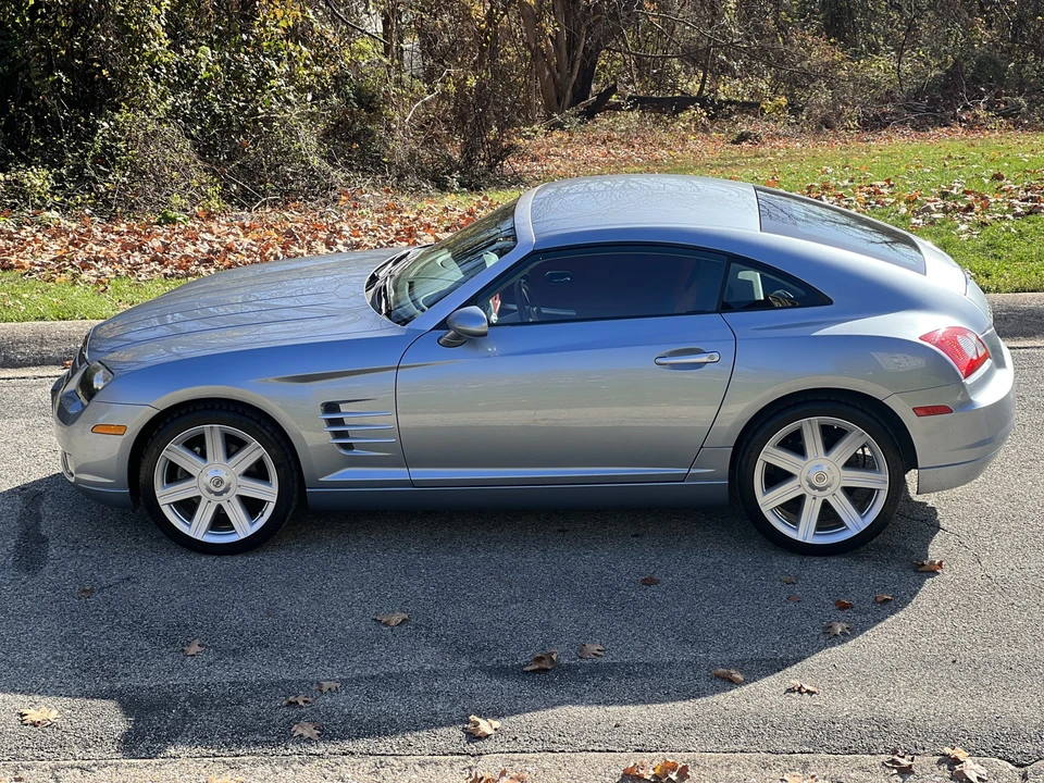 2004 Chrysler Crossfire - Image 18 of 31