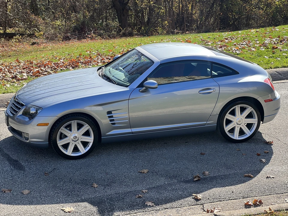 2004 Chrysler Crossfire - Image 2 of 31