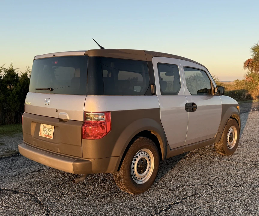 2004 Honda Element - Image 9 of 31