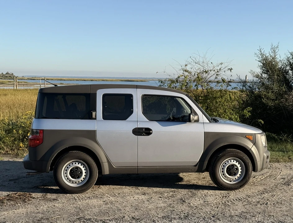 2004 Honda Element - Image 18 of 31