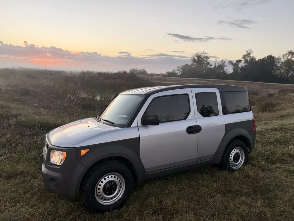 2004 Honda Element - Image 23 of 31