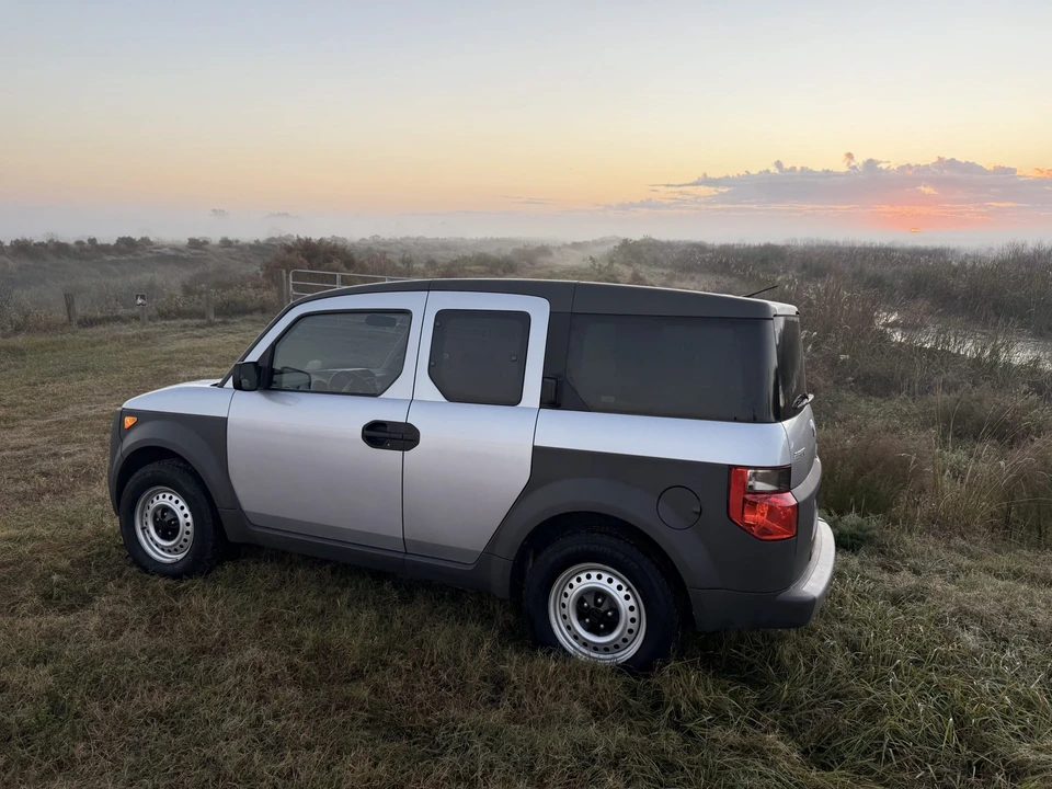2004 Honda Element - Image 25 of 31