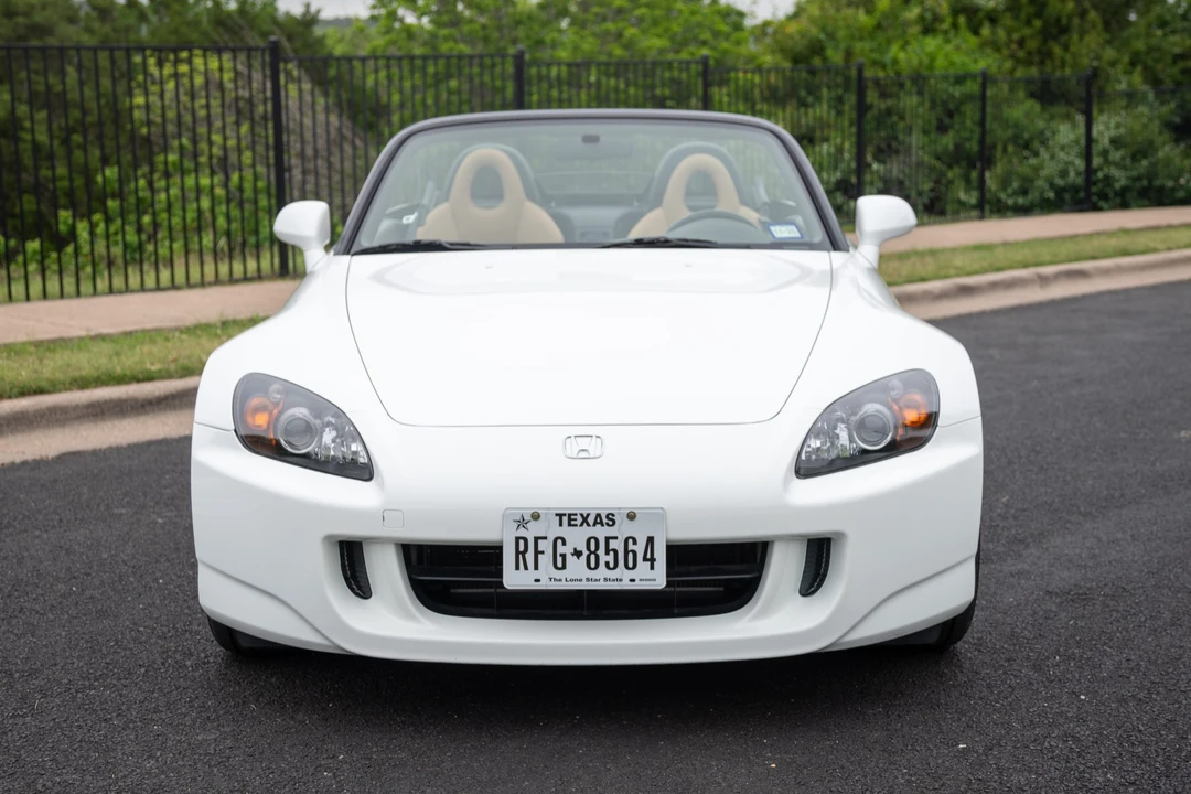 2004 Honda AP2 S2000 - Image 2 of 31