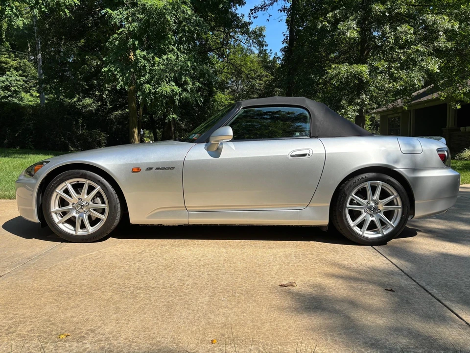 2004 Honda AP2 S2000 - Image 10 of 31