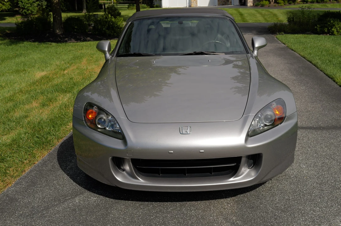 2004 Honda AP2 S2000 - Image 2 of 31