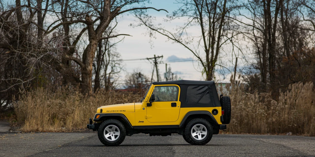 2004 Jeep TJ Wrangler - Image 9 of 31