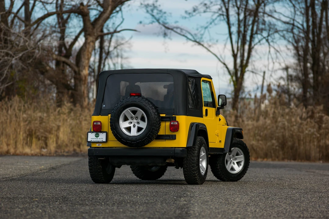 2004 Jeep TJ Wrangler - Image 19 of 31
