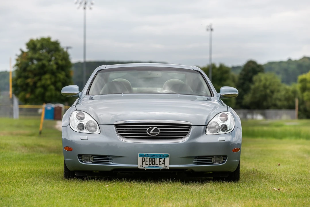 2004 Lexus SC430 - Image 10 of 31