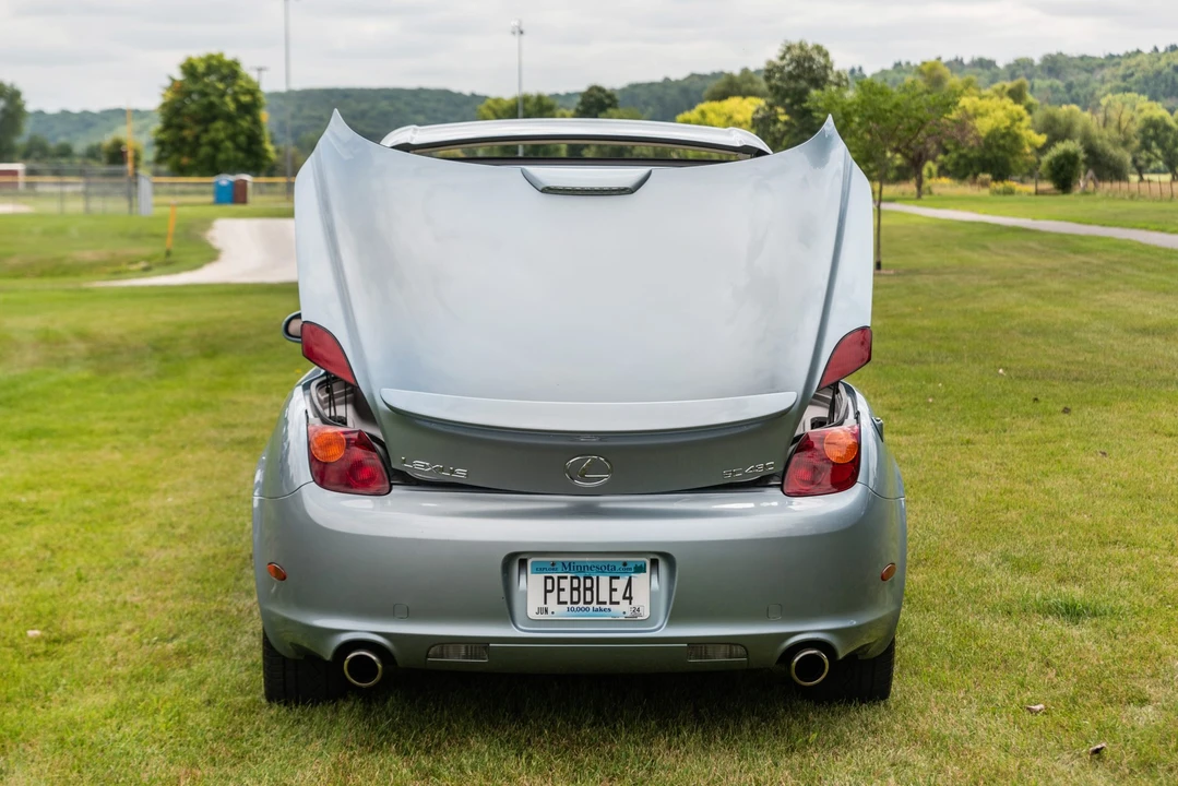 2004 Lexus SC430 - Image 22 of 31