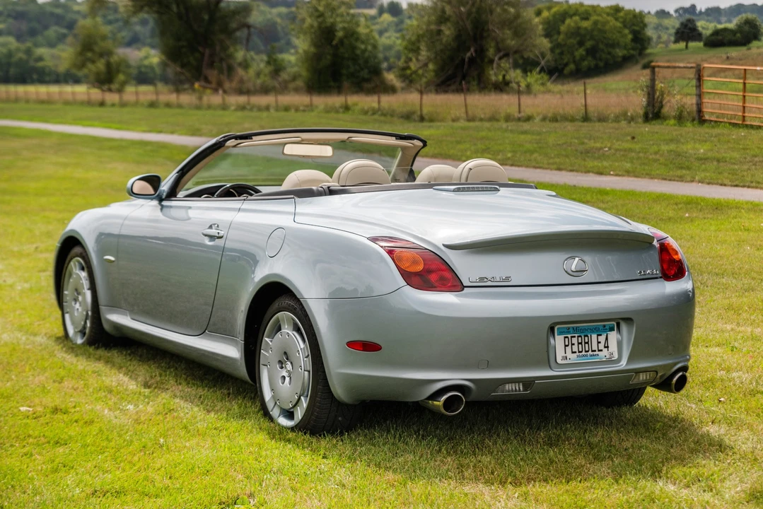 2004 Lexus SC430 - Image 7 of 31
