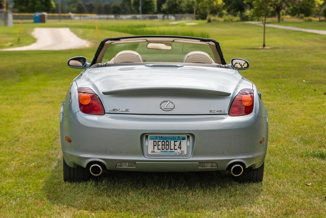 2004 Lexus SC430 - Image 6 of 31
