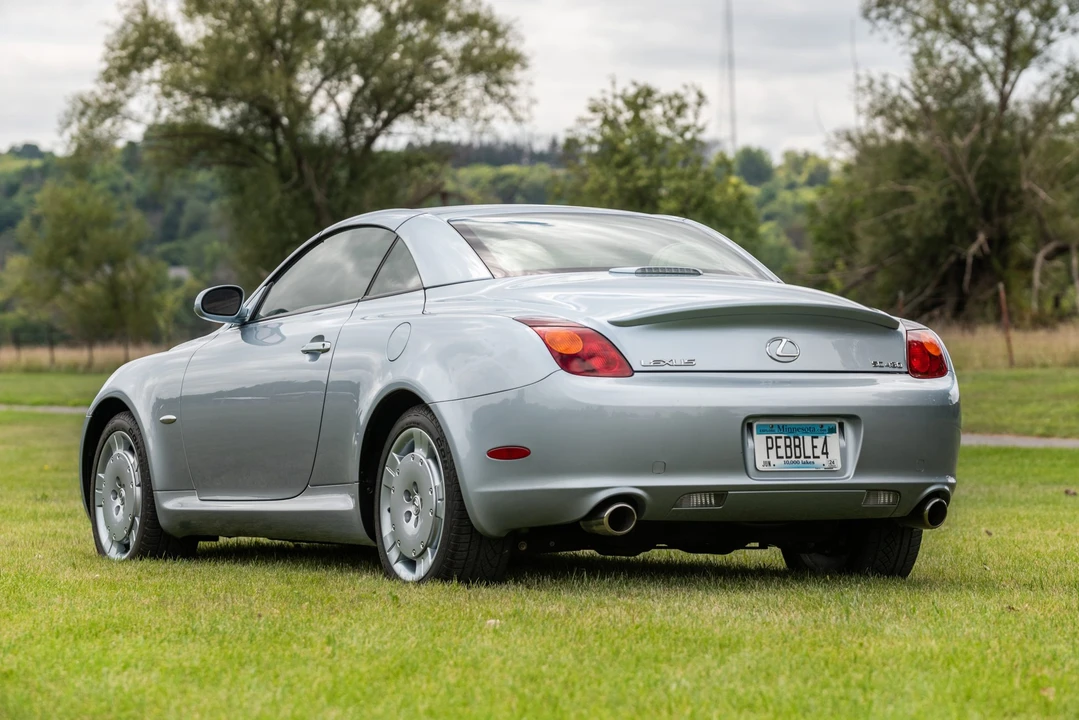 2004 Lexus SC430 - Image 15 of 31