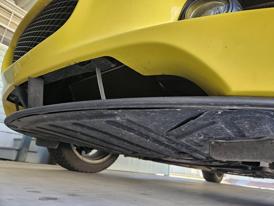 2004 Mazda RX-8 1st Gen - Image 23 of 31