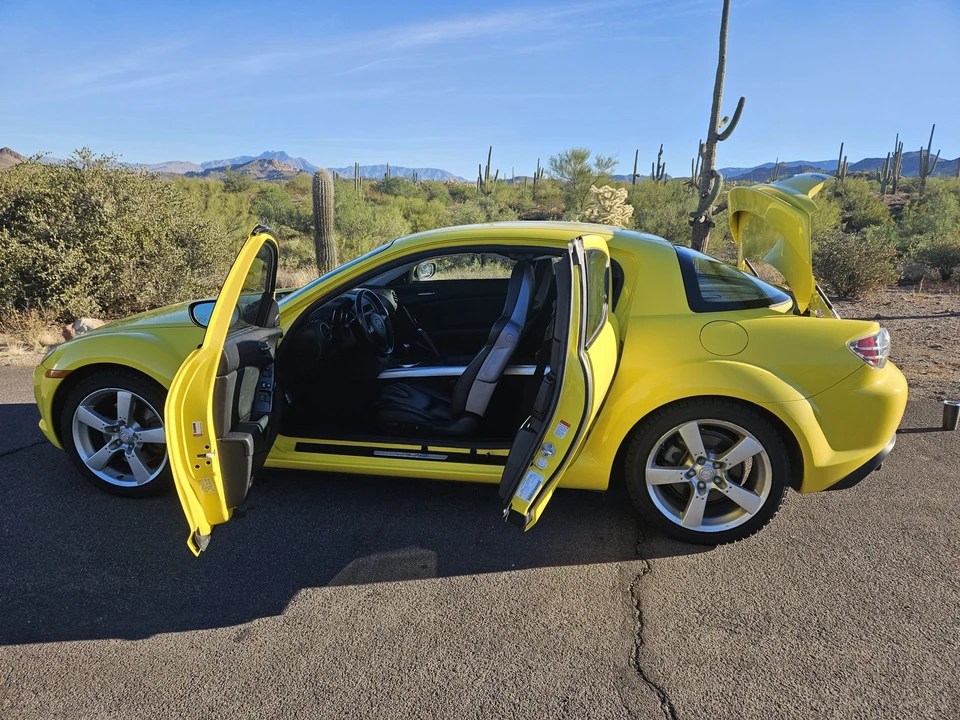 2004 Mazda RX-8 1st Gen - Image 10 of 31