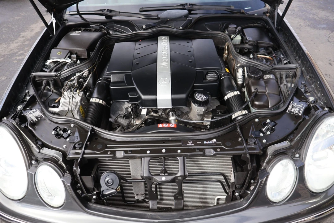 2004 Mercedes-Benz W211 E-Class - Image 6 of 8