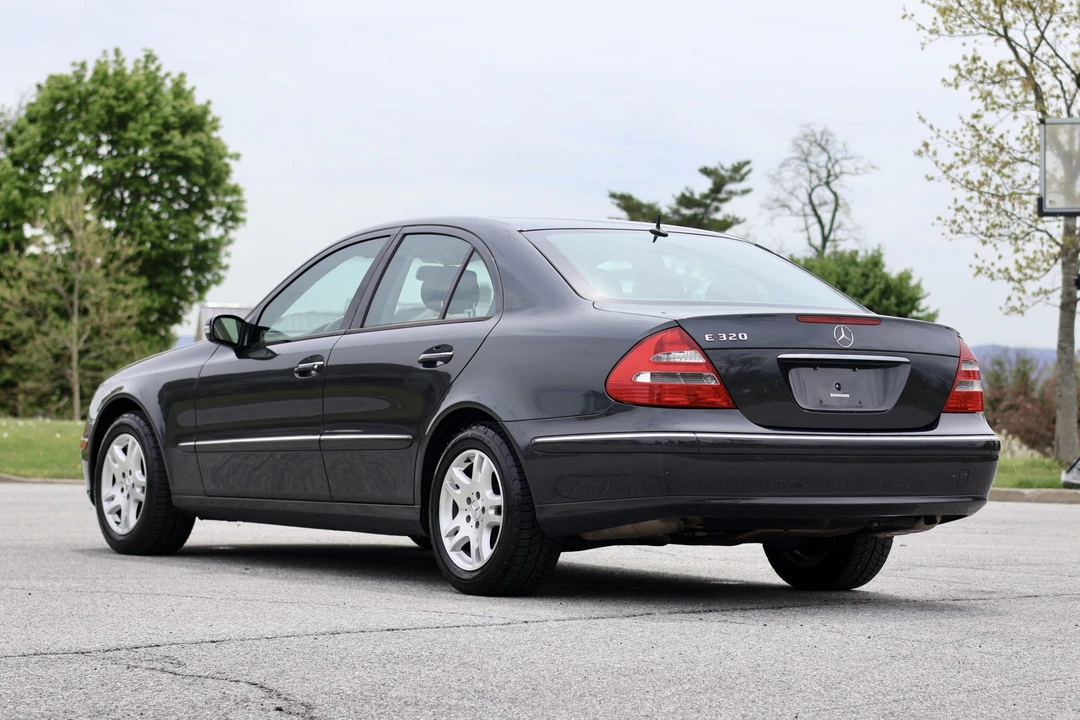2004 Mercedes-Benz W211 E-Class - Image 16 of 31