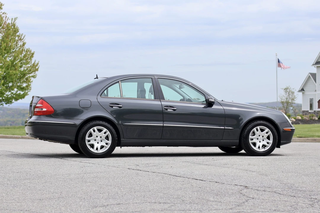 2004 Mercedes-Benz W211 E-Class - Image 11 of 31