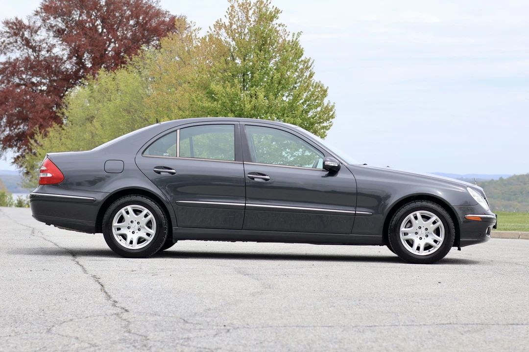 2004 Mercedes-Benz W211 E-Class - Image 10 of 31