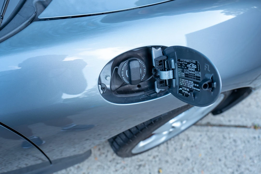 2004 Porsche 996 Carrera 4S - Image 28 of 31