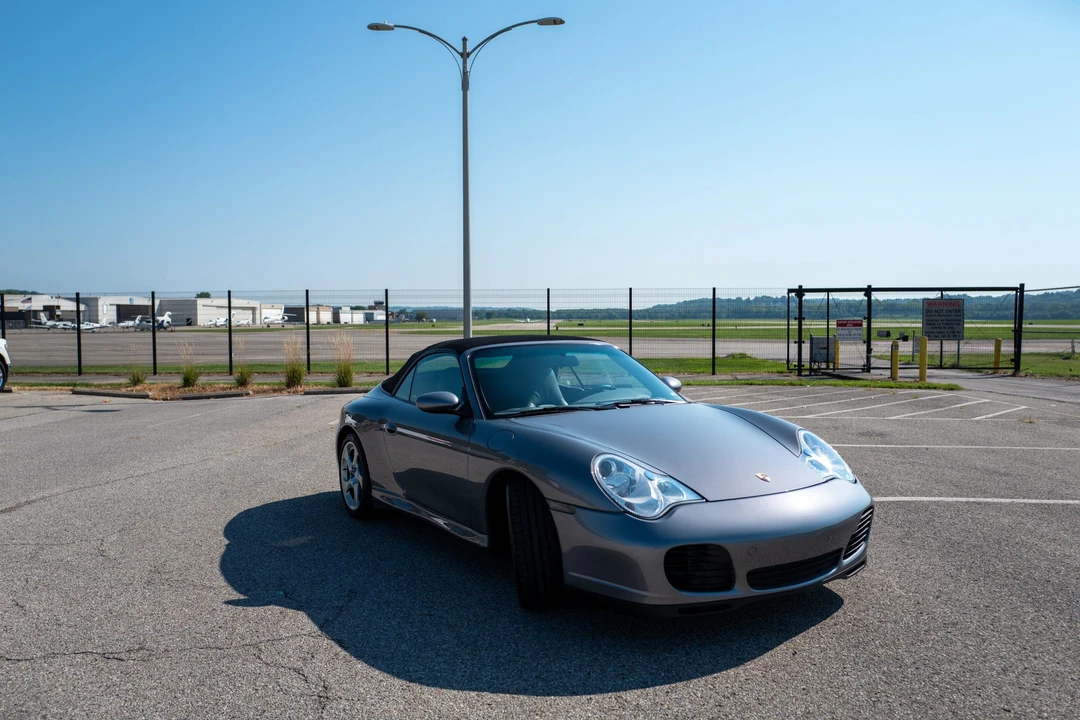 2004 Porsche 996 Carrera 4S - Image 11 of 31